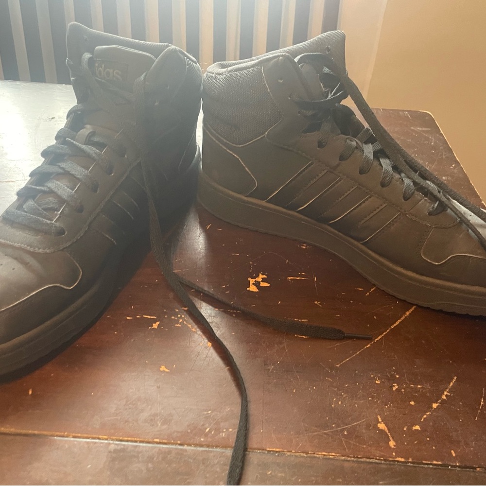 Black size 13 men’s adidas high tops